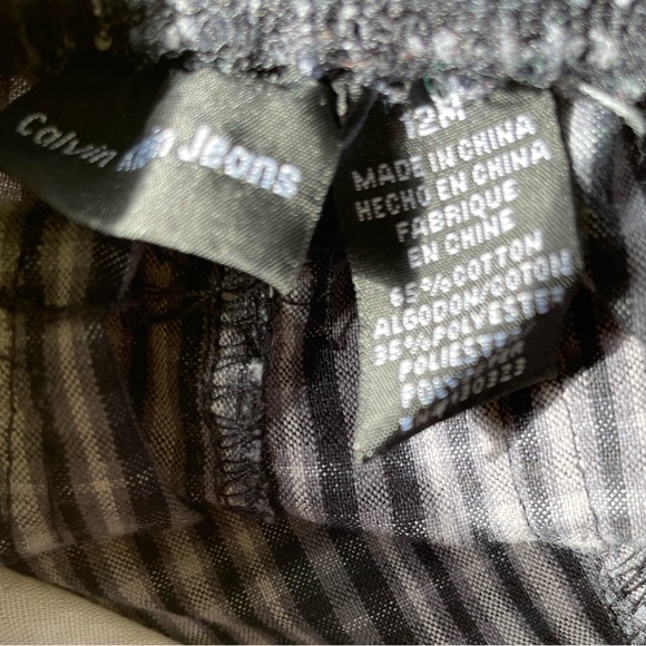 Calvin Klein Jeans Baby Boy Shorts - Picture 4 of 4